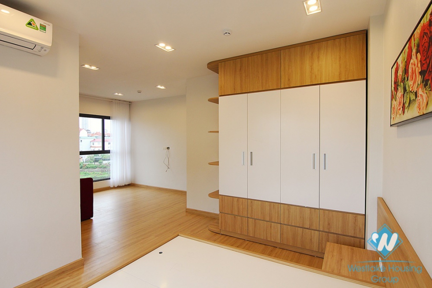 Spacious 2+ bedrooms apartment with lake view for rent in Tay Ho, Hanoi